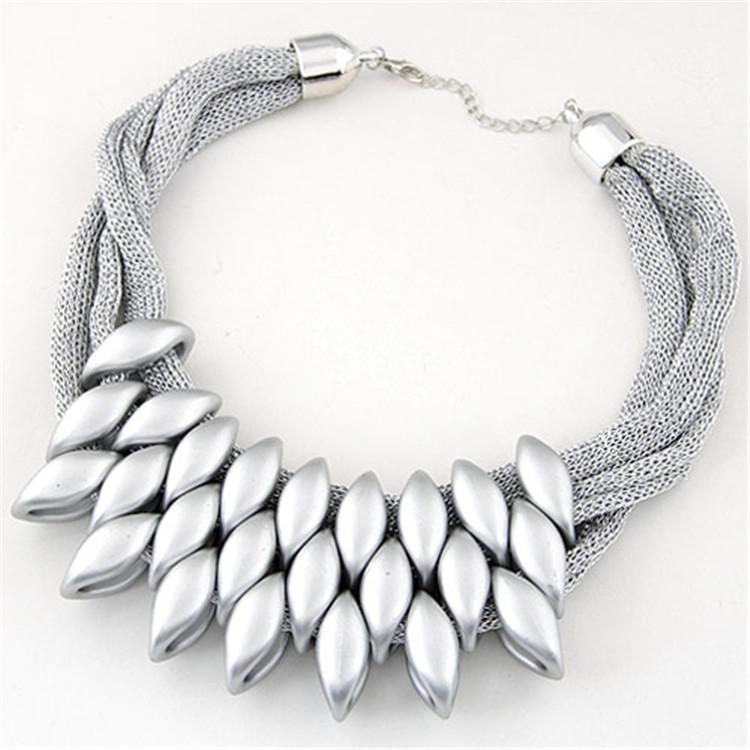 Тенденция, модная преувеличенная металлическая тканая цепочка на ключицу женская, аксессуары с бахромой в стиле ретро с геометрической бахромой, короткое ожерелье с воротником