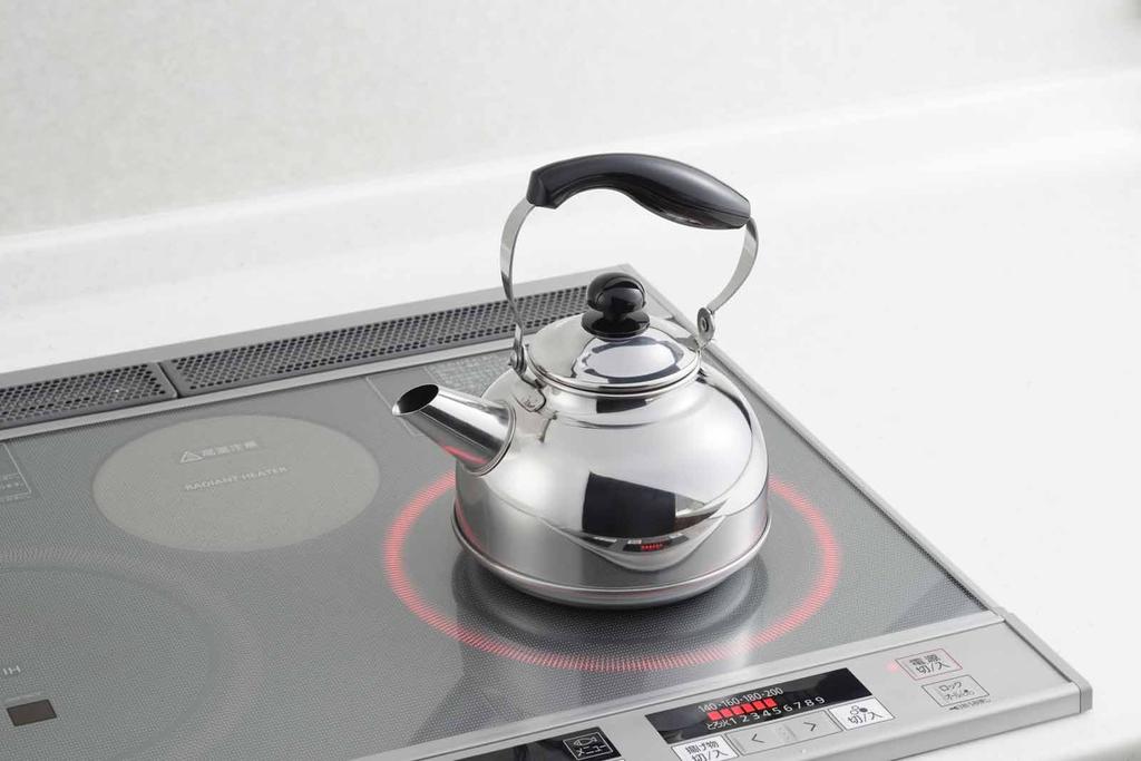 Yoshikawa Made In Induction and Gas Small SJ3555 Kettle, Japan, Compatible, 1.5L, Easy-Pour, Kettle,