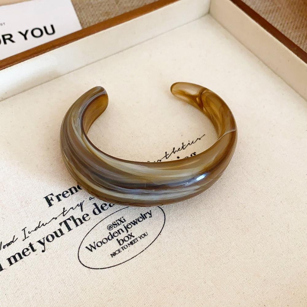 Smudging Irregular Wide Bracelet Curved Retro Hand Ring Creative Acrylic Open Bangle Decoration