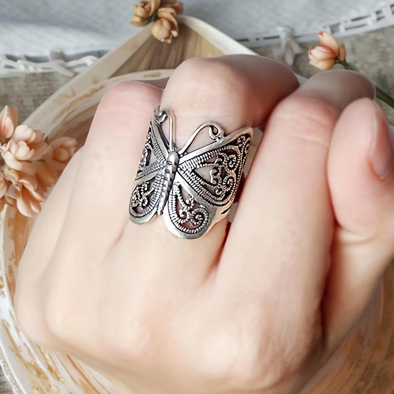 Retro Butterfly Ring Retro Carved Butterfly Ring Hand Decorated Butterfly