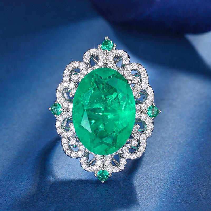 Ювелирные изделия Медное основание Позолоченное Имитация Изумруда Женский костюм Креативная Полностью бриллиантовая Роскошная оправа 13 * 18-8 * 12