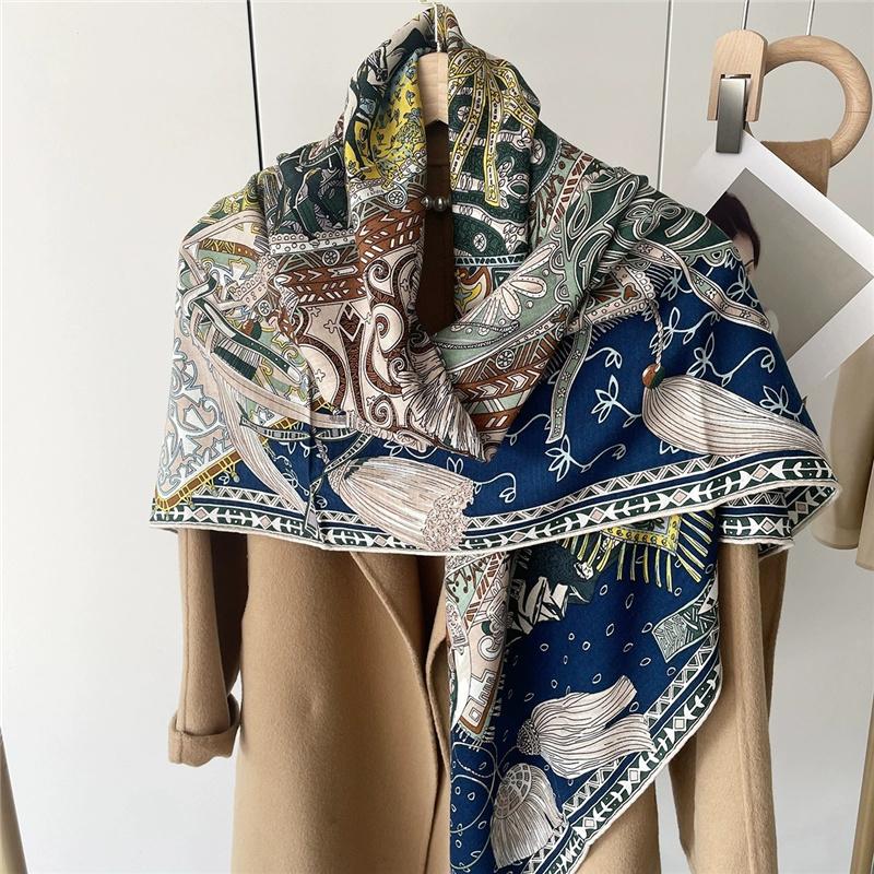 130*130cm 30% Silk +70% Wool Scarf Retro Vintage Luxurious Soft Shawl Large Warm Winter Wrap for Women