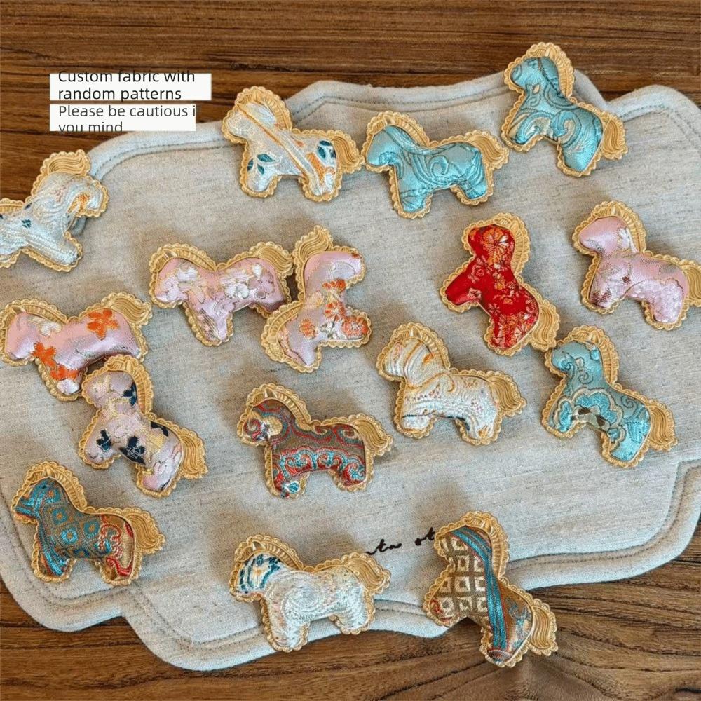 Chinese Style Embroidery Horse Brooch Cartoon Cloth Fabric Pony Brooch New Year