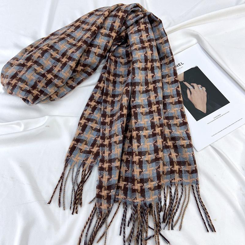 Scarf Women's Autumn and Winter New Imitation Cashmere Warm Scarf Big Windmill Plaid Shawl Windproof & Warm, Multi-Color Options for Casual Outings