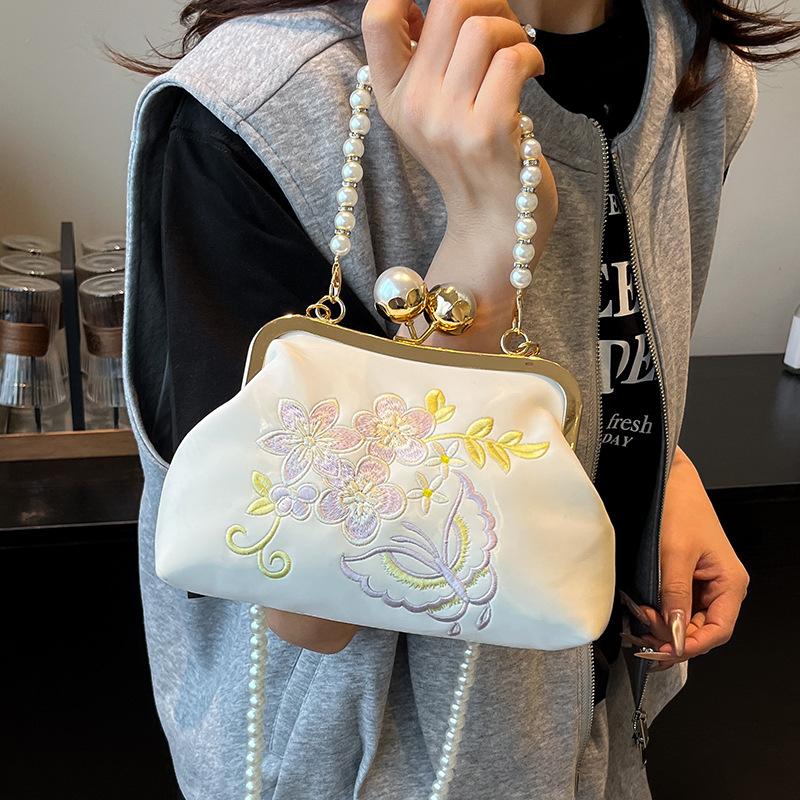 Модная новая китайская изысканная вышитая жемчужная вечерняя сумка женская элегантная в национальном стиле легкая роскошная высококлассная сумка-мессенджер сумка к ципао
