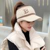 Женская бейсболка с открытым верхом, шапка-бини с ветрозащитными наушниками, бейсболка для девочек, осень-зима