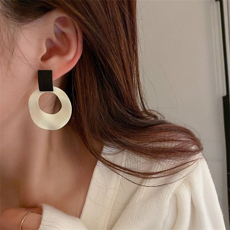 Новые модные геометрические нерегулярные круглые серьги-подвески для женщин и девушек, подарок, сладкие ювелирные изделия оптом