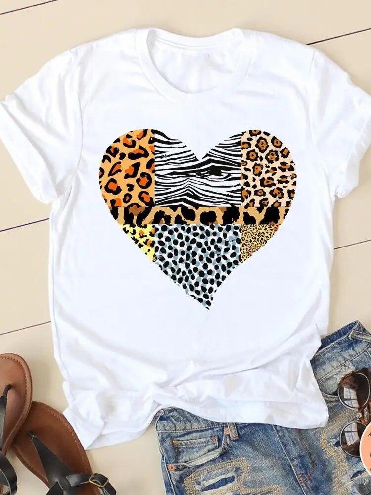 Short Sleeve Tee T-shirts Summer Casual Female Clothing Fashion Leopard Love Heart Trend Women Regular Graphic T Shirt Clothes