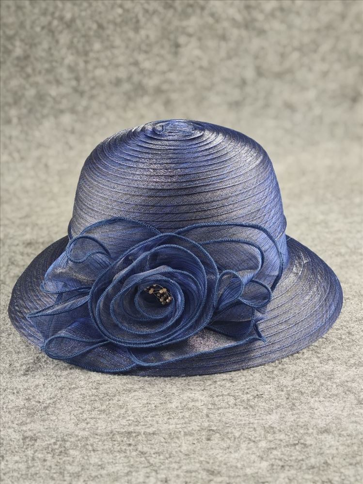 Middle-aged and elderly summer women's hats, light sun hats, sunscreen visors, organza foldable basin hats, mother hats, flowers
