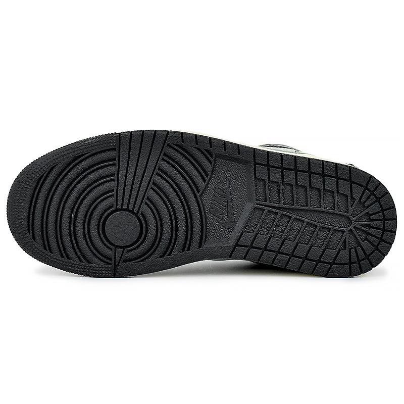 Jordan Air Jordan 1 Abrasion Resistant Low top Vintage Basketball Shoes Men's Black Green HQ2010-012(Team96-)
