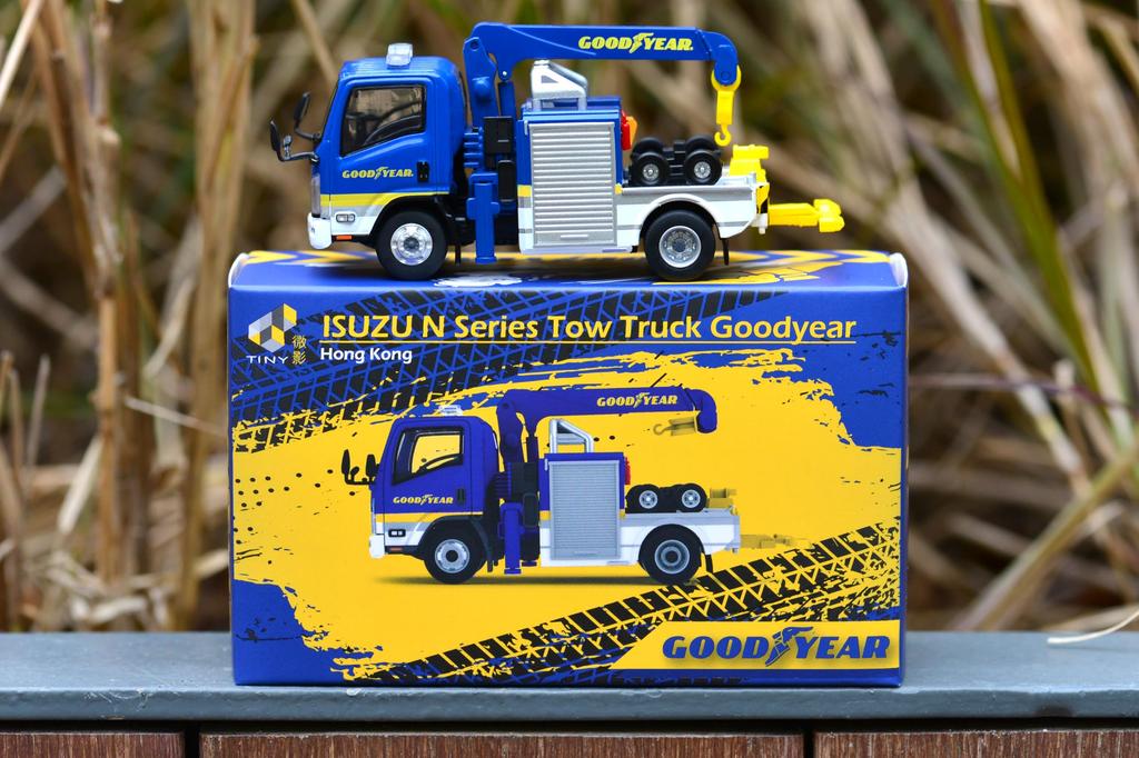 Маленький город 1/76 масштаб литая модель автомобиля Isuzu N-Series эвакуатор от Goodyear