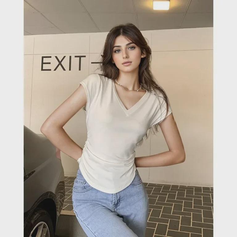 V-neck Slimming Short-sleeve Women's T-shirt, Summer 2025 Trend, Solid Color, Student Style