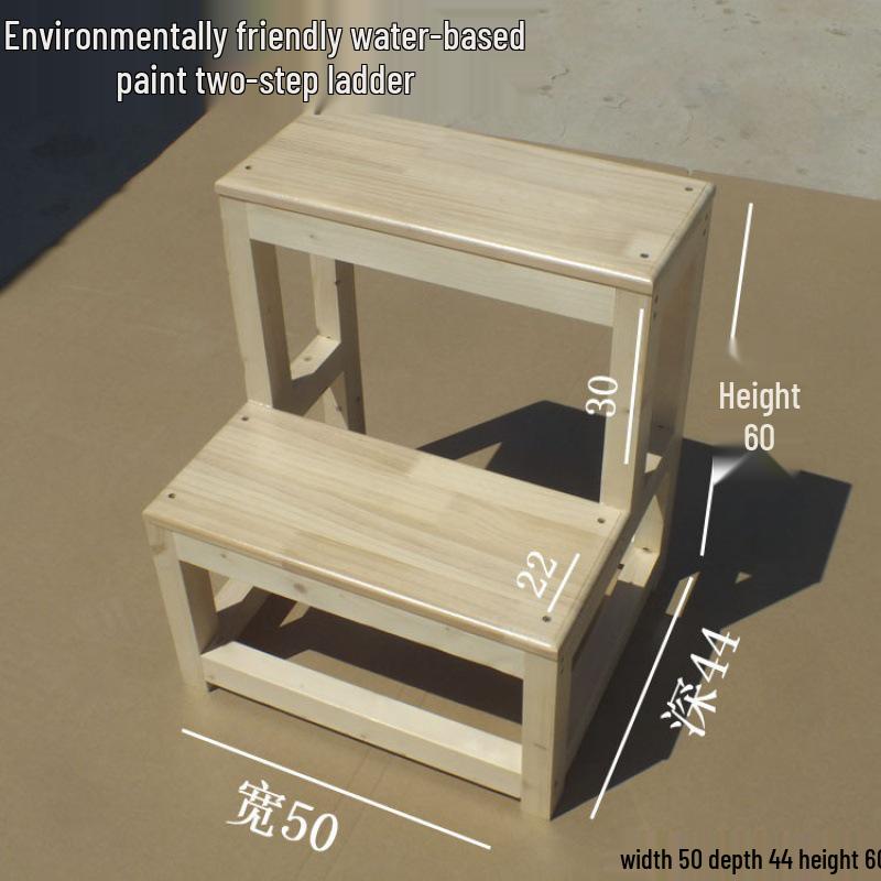 Компактная складная стремянка из массива дерева для дома