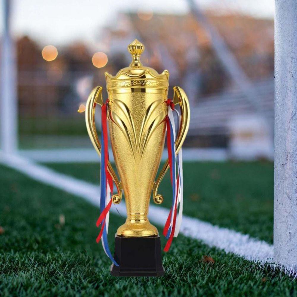 Золотые статуэтки Кубок Награда Металлическая модель Награда победителя Трофей Игрушка Маленький приз Кубок Подарки в знак признательности