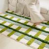 Длинный ковер для гостиной, впитывающий, простой в уходе, коврик под диван и кофейный столик, минималистичный клетчатый дизайн, охлаждающий и изолирующий плюшевый ковер для дома