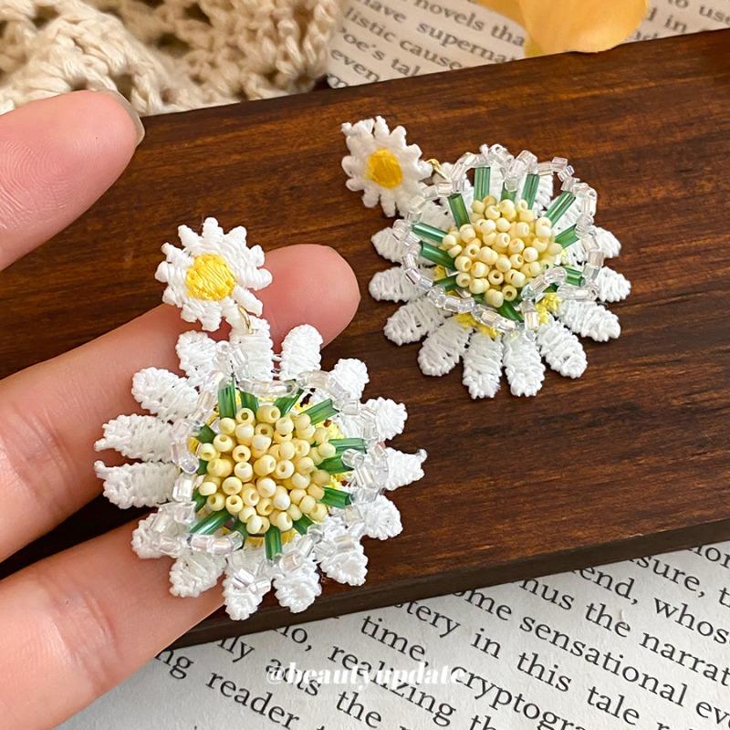 Серебряная игла летняя вязаная ткань кристальный цветочный кулон серьги сладкий отпускной стиль серьги нишевые высококлассные серьги женские