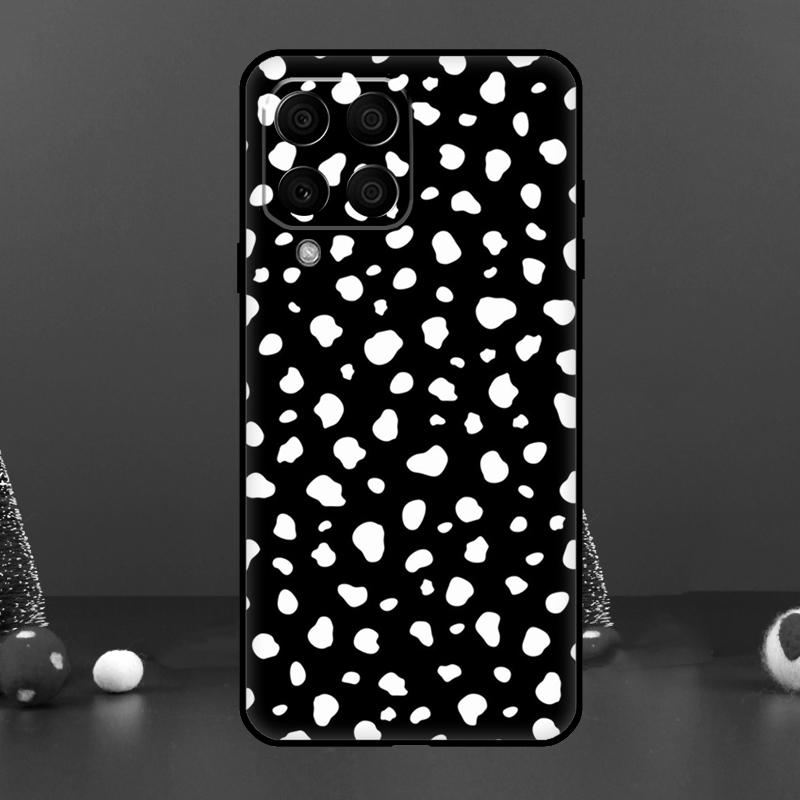 Black and White Dalmatian Cow Zebra For Samsung Galaxy M33 M13 M35 M53 M11 M21 M31 M55 M15 M14 M34 M54 M12 M32 M52 M06 M16 Case