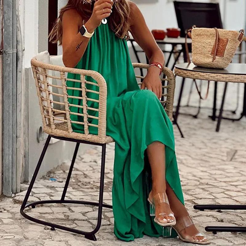 Women's Summer Temperament Elegant Hanging Neck Solid Colour Pleated Dresses