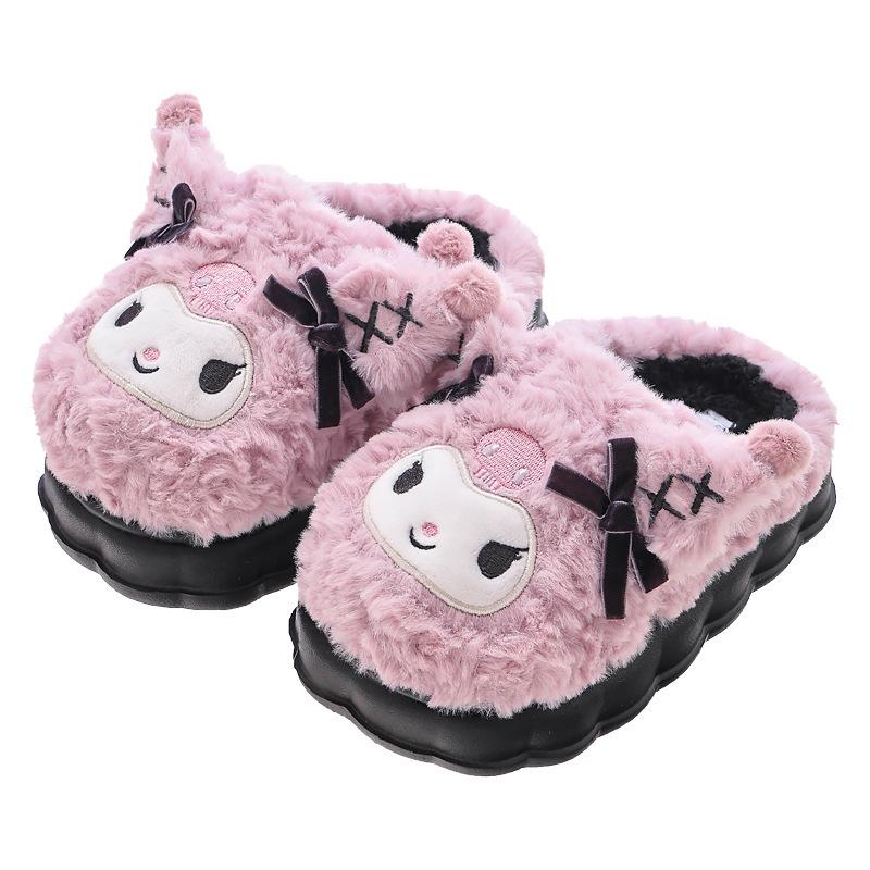 Зимние пушистые хлопковые тапочки Sanrio для девочек – Теплая домашняя обувь с мультяшным дизайном и толстой подошвой, доступна в размерах для родителей и детей.