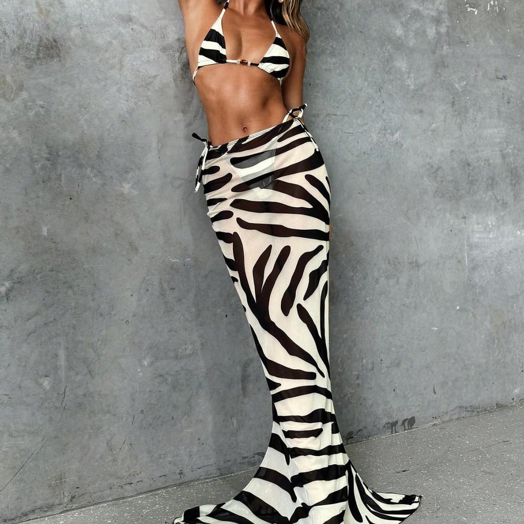 Комплект бикини из трех предметов 2025 европейский и американский: Сексуальный длинный купальник-накидка с принтом для женщин