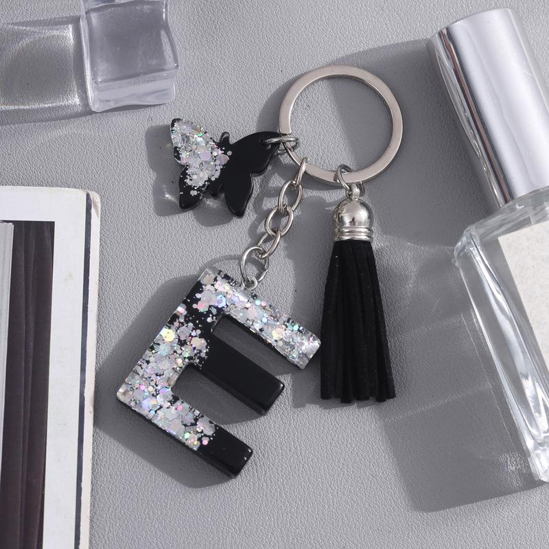1pc Trendy Black A-Z Initials Letters Butterfly Keychain with Cute Charm, Decorative Accessory for Keys, Bags & Backpacks Gift