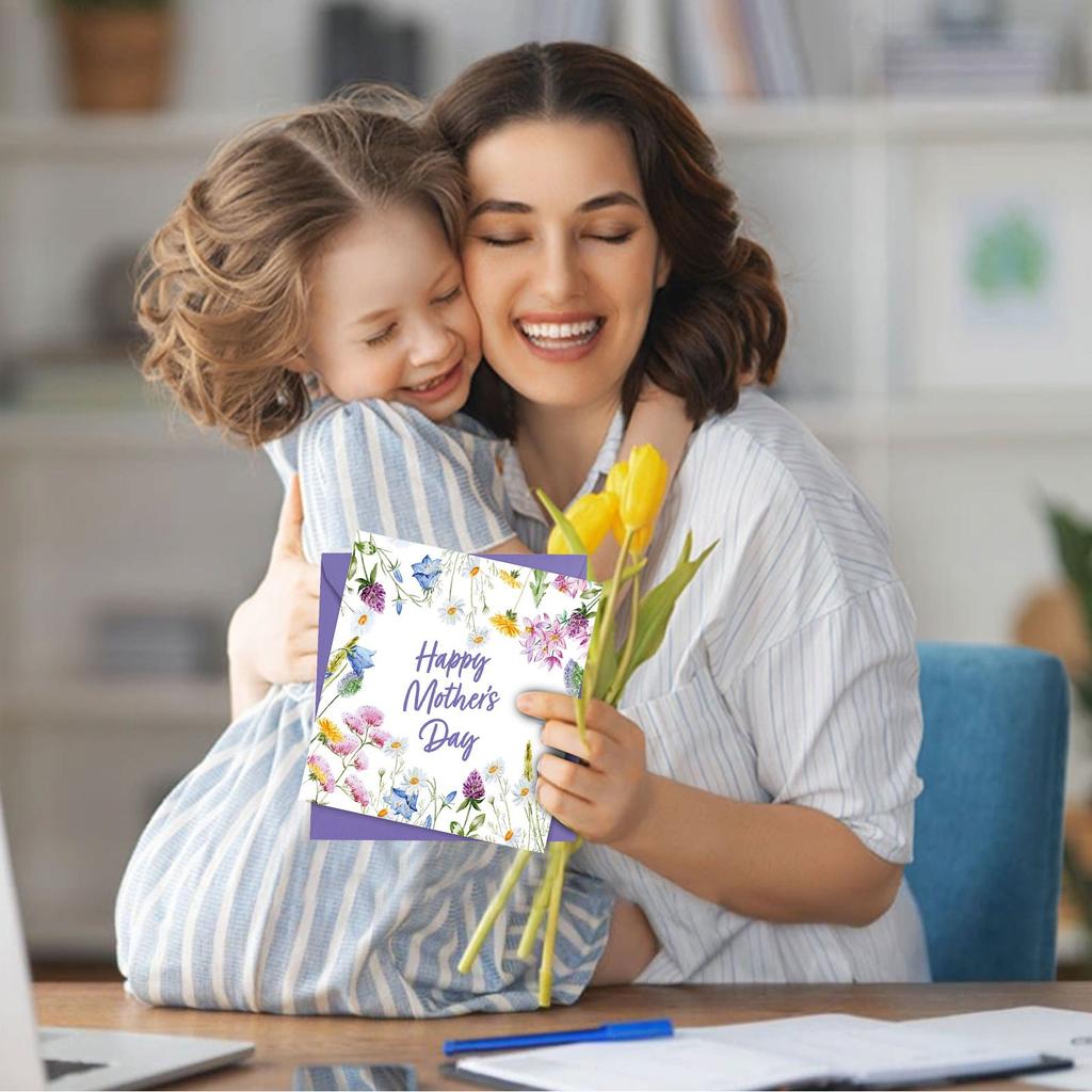 Открытки с цветами на День матери, подарочные открытки на день рождения для матери