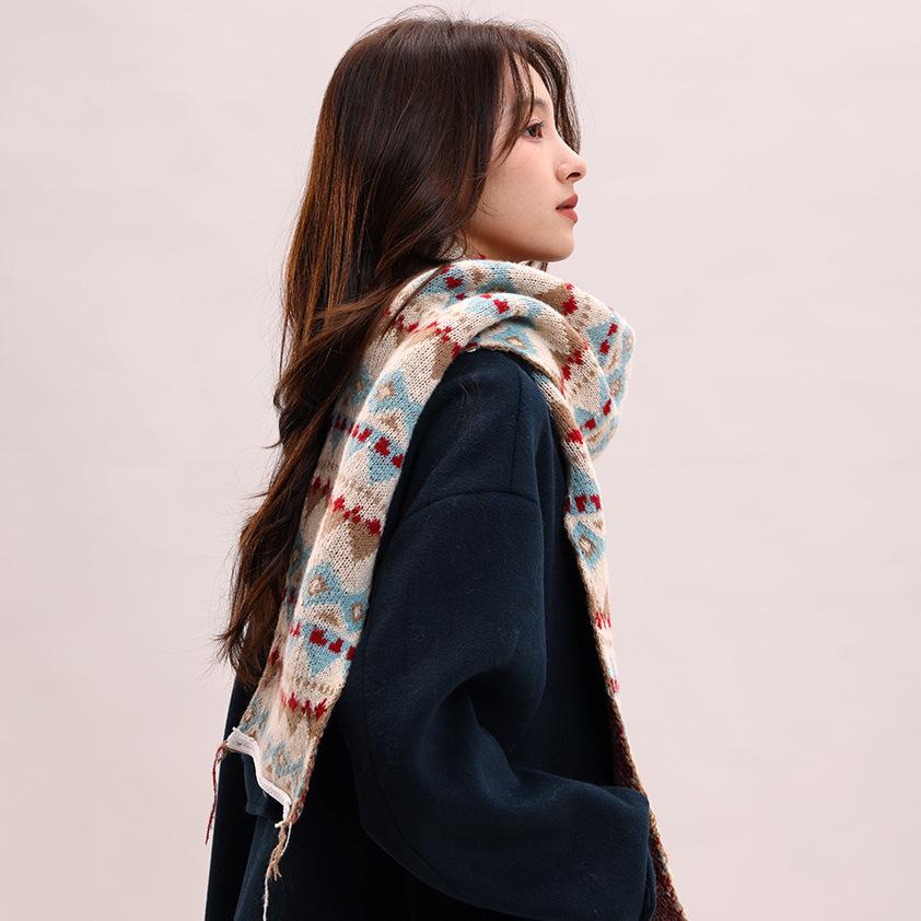 Jacquard Scarf Women's Autumn and Winter Scarf Hat Two-piece Set Shawl Women's Versatile Student Couple Warm Scarf
