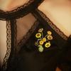 Gold Oil Painting Sunflower Brooch Vintage Metal Pin Flower Brooch  Western-style Clothes