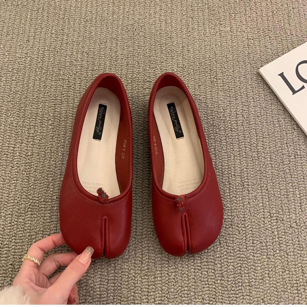 Туфли-бобы женские 2021 лето плоская подошва с разрезом на пальце и дизайном с пряжкой 'horsebit'