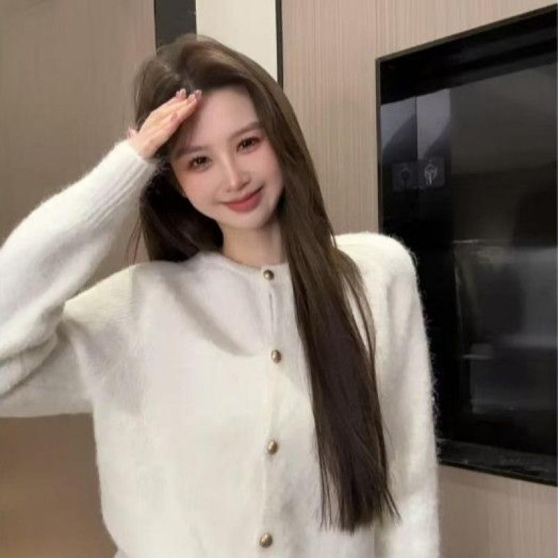 Korean outer wear foreign style long-sleeved sweater women's autumn new lazy style short loose knitted cardigan top