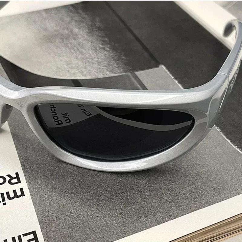 Eyeglasses Classic Punk Wrap Around Vintage Sunglasses Women Men Luxury Sun Glasses Fashion Sport Eyewear UV400 Goggles