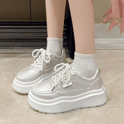 Женская обувь – Кроссовки