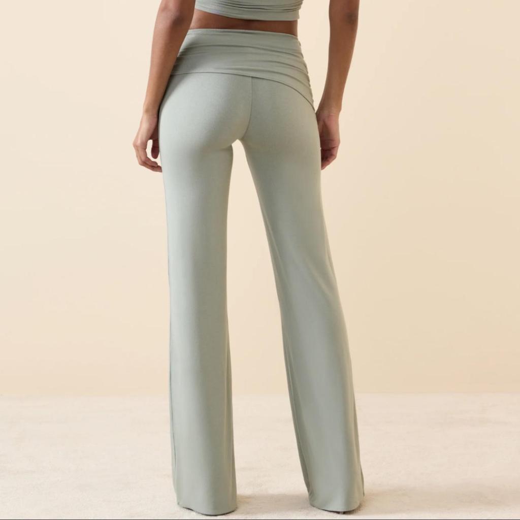 Женские брюки для йоги клеш с высокой талией Regina: Слимминг, Дышащий, Телесный, Европейский и Американский Фитнес Стиль
