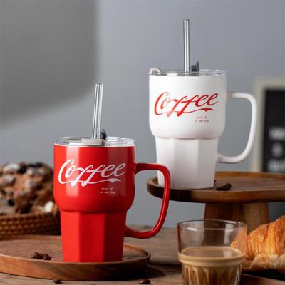 Кружка с трубочкой Coca-Cola Высококачественная керамическая кружка Большой емкости Кружка для воды Кружка для пары Офисная кружка для кофе Портативная