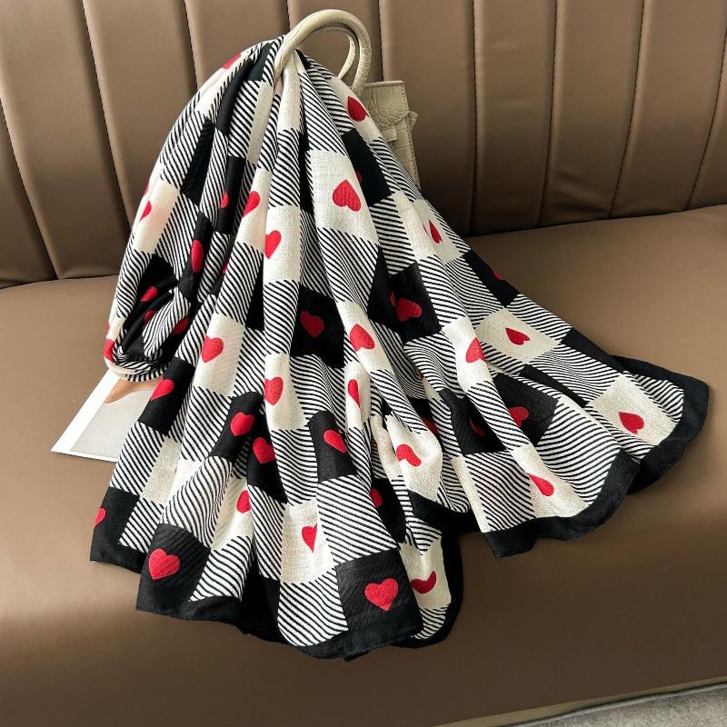 New Cotton and Linen Feel Simple Color Matching Letter O Scarf Fashion Travel Sunscreen Yarn