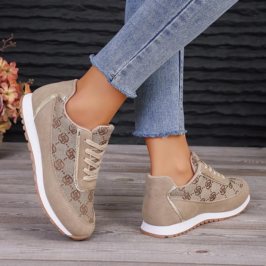 New Europe and the United States Large Size Casual Shoes Spring Women's Single Shoes Light Breathable Outdoor Sports Shoes
