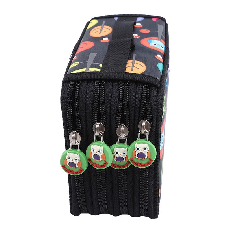 Вместительный пенал под канцелярию