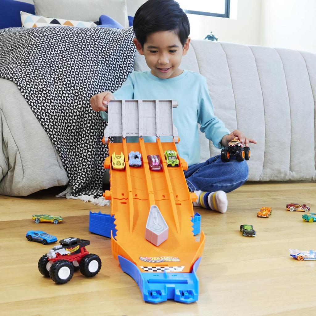 Hot Wheels Monster Truck Survival Playset with 2 Mini Cars Ages Orange JFR07 Race! - 4+ -