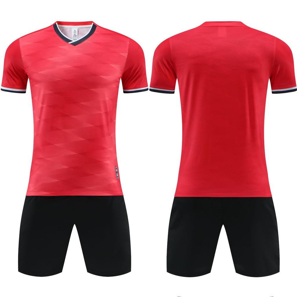Cross-border spot 2026 high-end football training clothes, children's short-sleeved summer competition clothes, double-sided pocket football clothes.