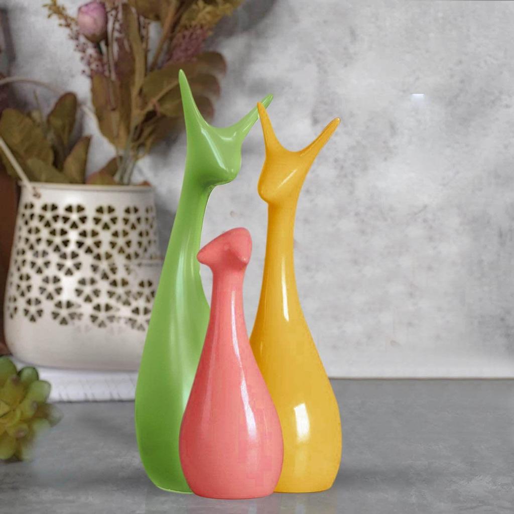 Домашний декор Набор «Счастливое семейство оленей» | Керамические фигурки с отделкой «рояльный лак» - (Набор из 3 цветов: желтый, розовый, цвет попугая)