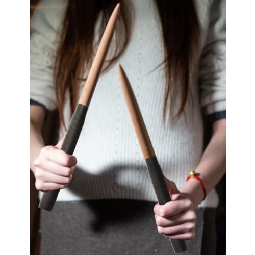 XUANDONG Taiko No Tatsujin Replacement Grips for Taiko Drums, Glossy Tapered Hardwood Bats with Pointed Tips, Easy To Use Combo, 380mm-25mm Roll, Arca