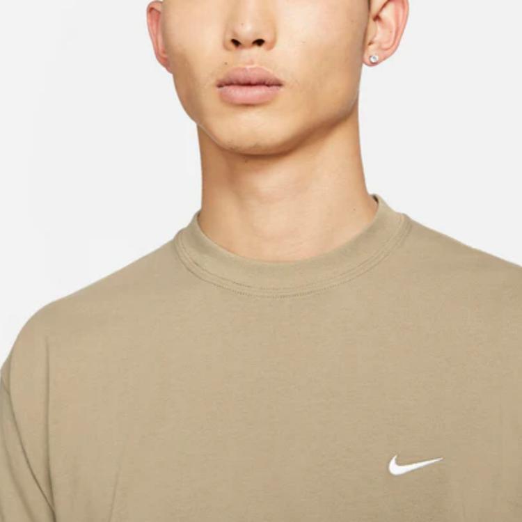 Nike T Shirts Men's Light Brown Crew Neck Moderate Straight Fit DA0321-247