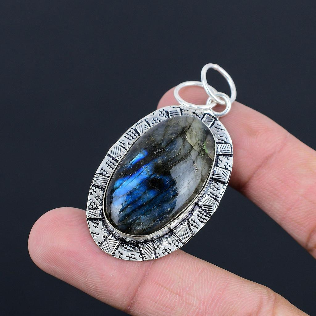 Daughters Day Deal Oval Labradorite Gemstone Sterling Silver Anniversary Pendant