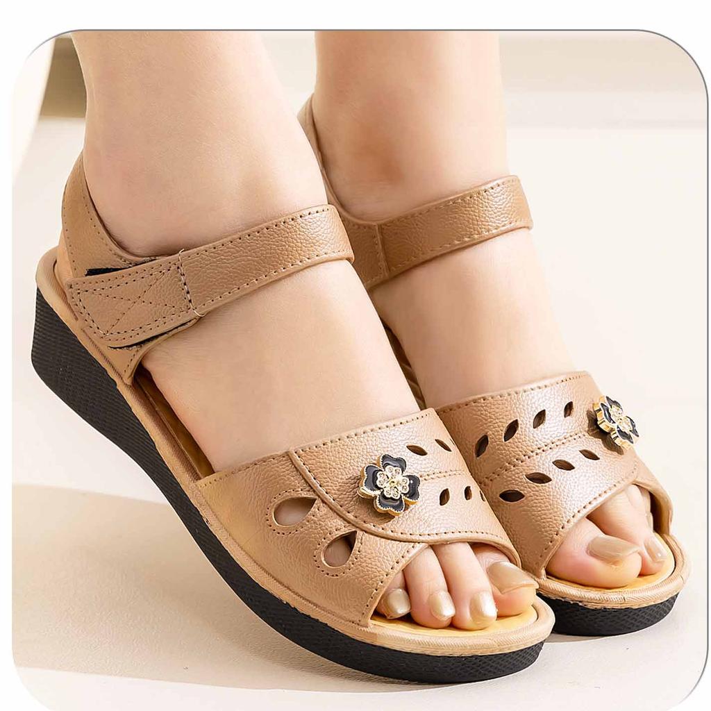 2025 новый стиль тапочки повседневная однослойная обувь удобные модные повседневные удобные сандалии летние модные тапочки тапочки сандалии