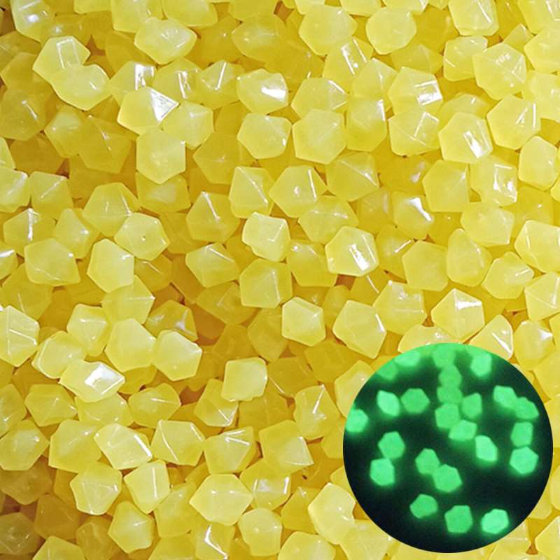 500PCS Luminous Stone Fish Tank Aquarium Landscaping Luminous Stone, Diamond Shaped Colorful Glowing Stones, Outdoor Decoration