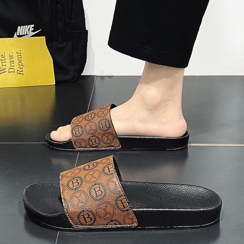 2025 New One-word Slippers Men's Outdoor Sandals Indoor Home Korean Version Non-slip Home Slippers Slippers