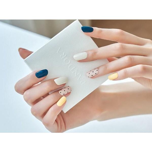 Edge U Shop Gel Attaching Gel Nails, Polka Dots for Your Taste, 1 Piece