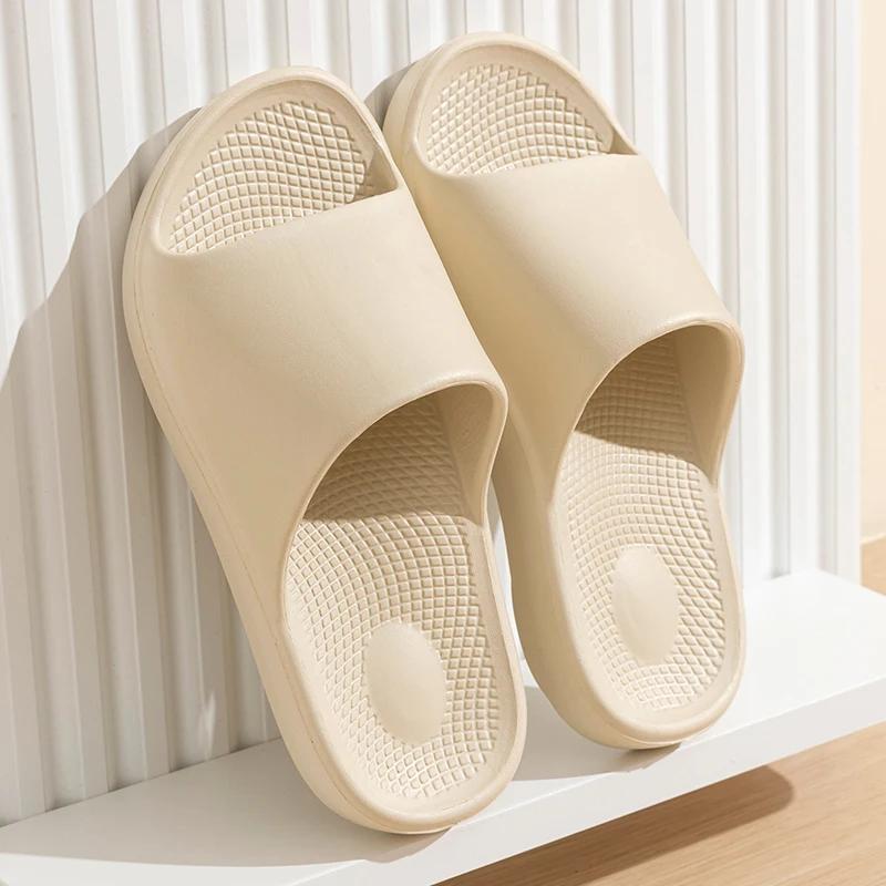 Fashion Thick Platform Slippers Women Summer 2025 Solid Color Soft Sole Cloud Slides Woman Lightweight Non-Slip Beach Shoes Flip Flops