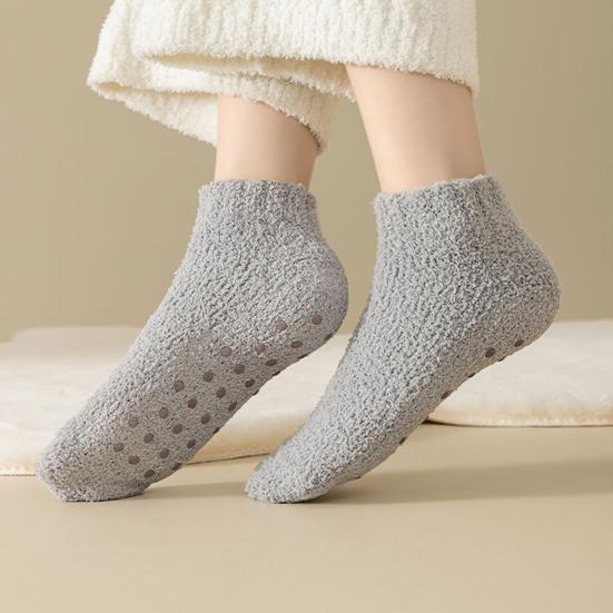 1 пара женских носков, утолщенные, эластичные, противоскользящие, с противоскользящей нижней частью, однотонные носки-тапочки, теплые, мягкие, не впитывающие пот, женские зимние носки