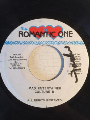 7-дюймовая пластинка CULTURE B - Mad Entertainer NONE Romantic One Ямайский регги, ска и даб Б/У